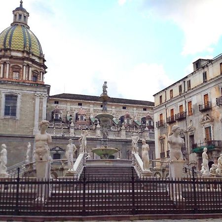 Locazione Breve In Pieno Centro "Blue House" Apartment Palermo Bagian luar foto