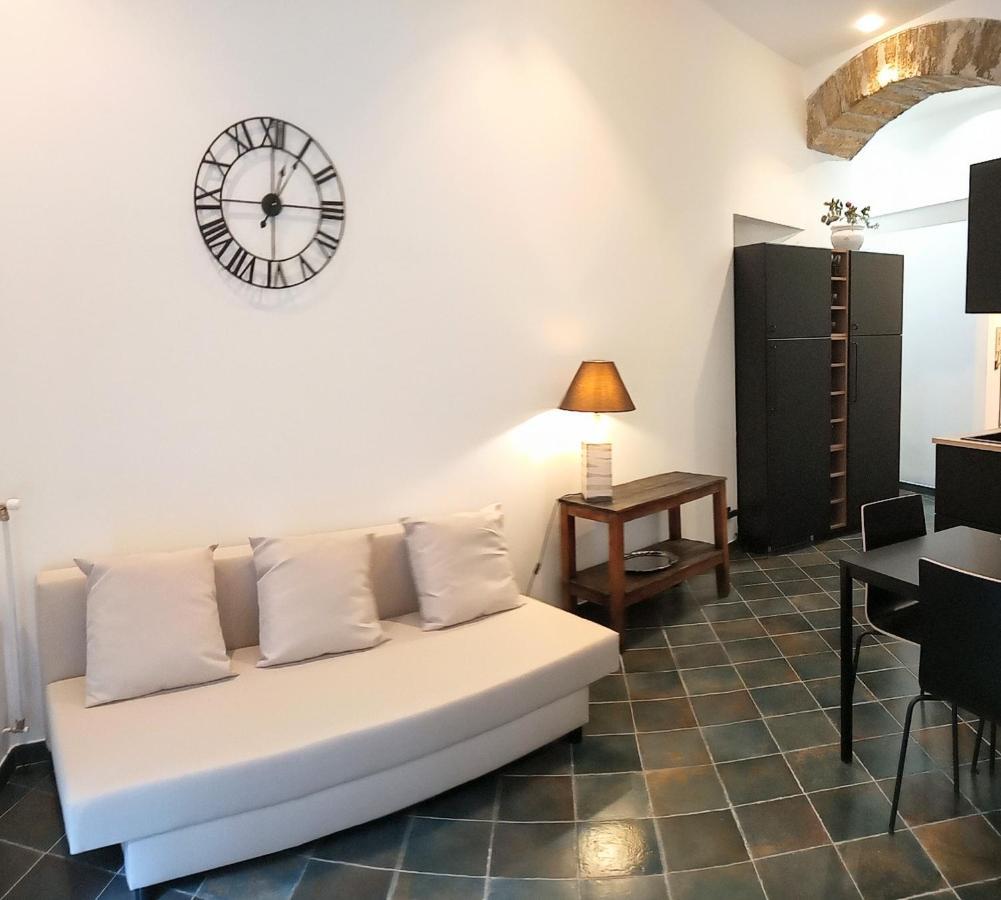 Locazione Breve In Pieno Centro "Blue House" Apartment Palermo Bagian luar foto