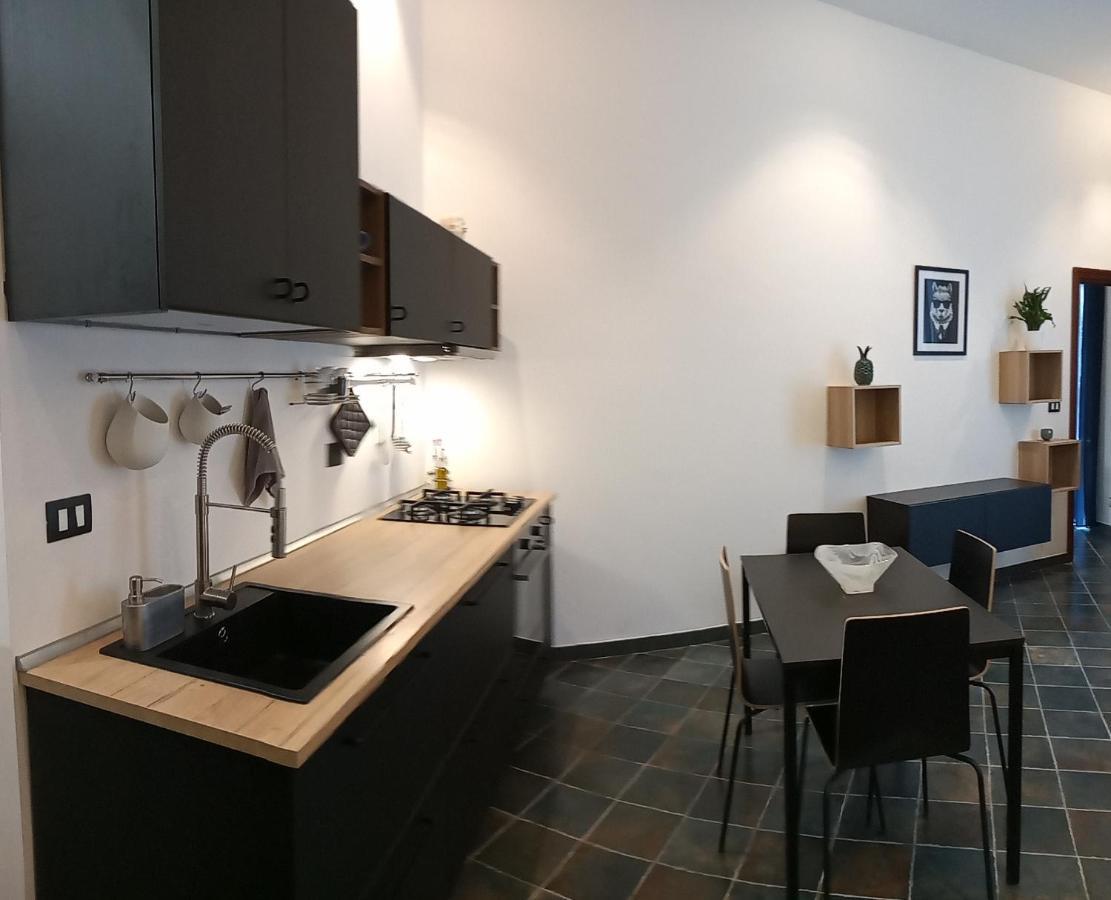 Locazione Breve In Pieno Centro "Blue House" Apartment Palermo Bagian luar foto