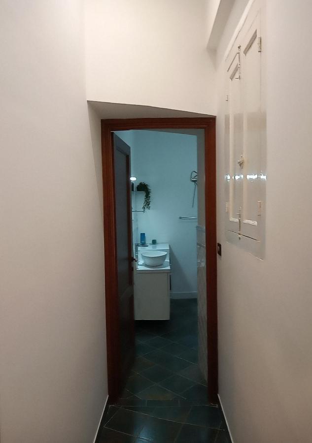 Locazione Breve In Pieno Centro "Blue House" Apartment Palermo Bagian luar foto