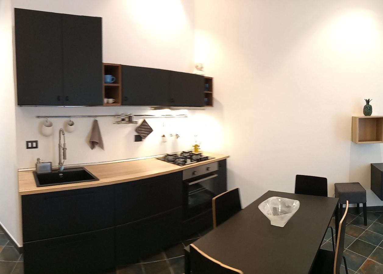 Locazione Breve In Pieno Centro "Blue House" Apartment Palermo Bagian luar foto